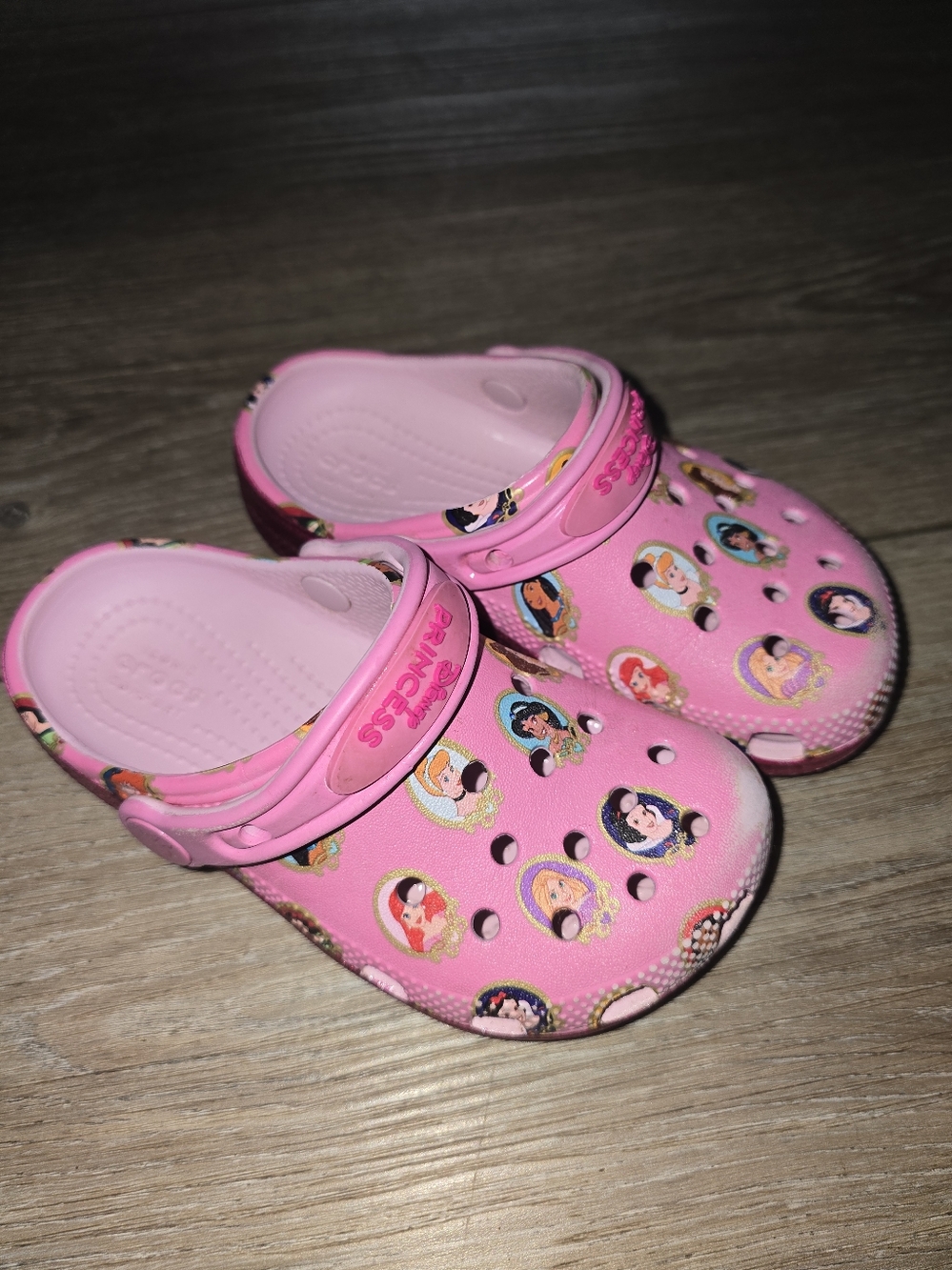 Toddler Pink Princess Crocs Size 10